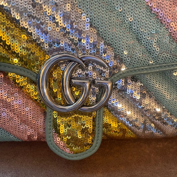 Gucci Marmont Pastel Multicolor Sequin Crossbody Bag - Picture 2 of 10
